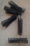 E16486 SPRING-BLACK COIL-FROM ZIG ZAG TO SEAT FRAM-8 PIECES-63-67
